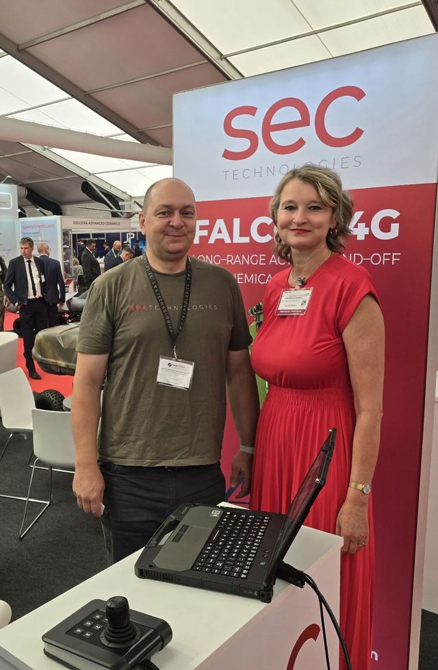 SEC Technologies Falcon 4G photo 51
