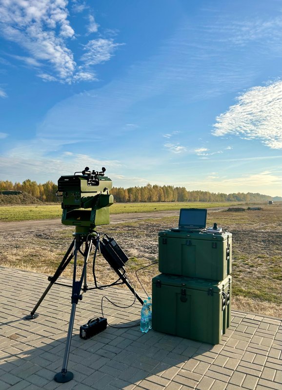 FALCON 4G — field testing